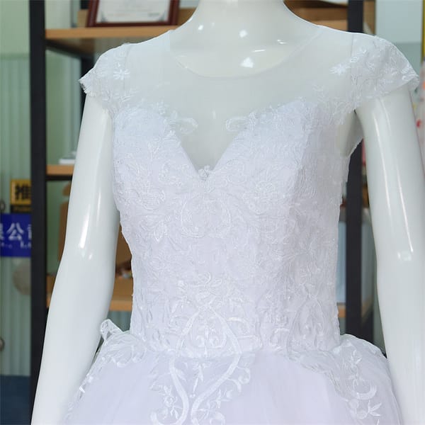 NEW Fashion Styles  White Women Wedding Dresses Classic Trailing Bridal Gown - Image 3